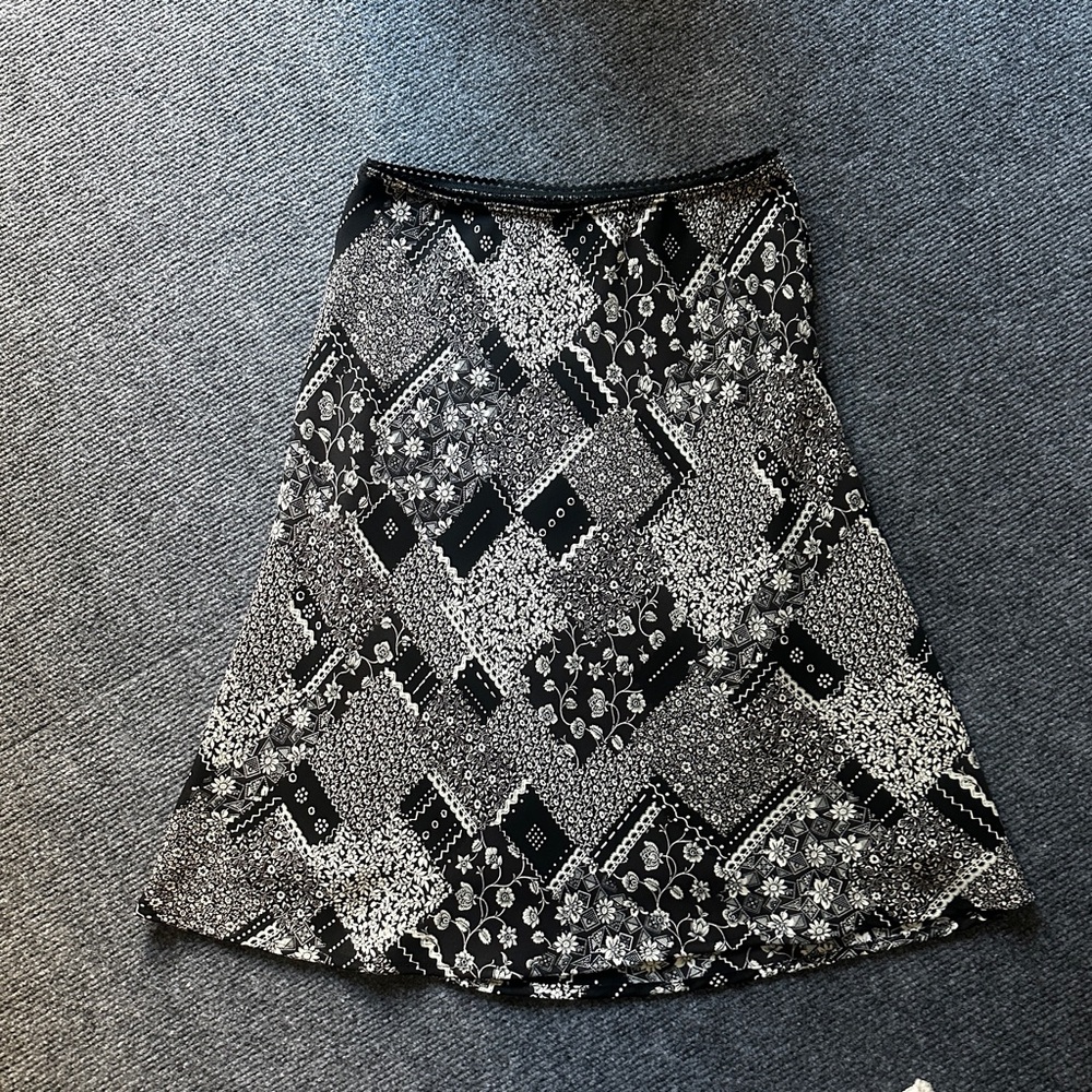 Floral & Geometric Print Skirt